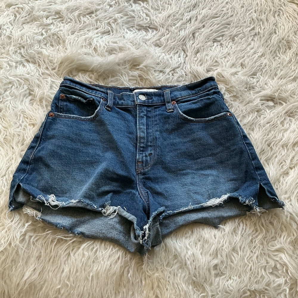 Abercrombie Curve Love The Cutoff Short High Rise‎